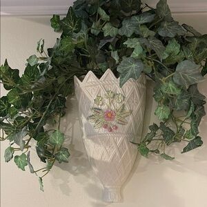 Belleek Irish porcelain Wall Planter